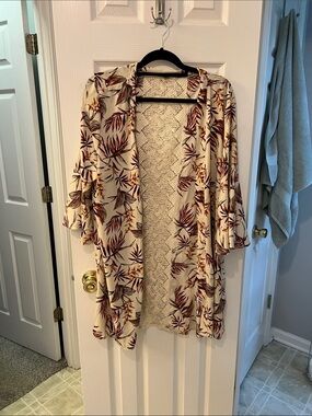 gimmicks by BKE Cream Floral Open Kimono with Burgundy and Mustard Leaves